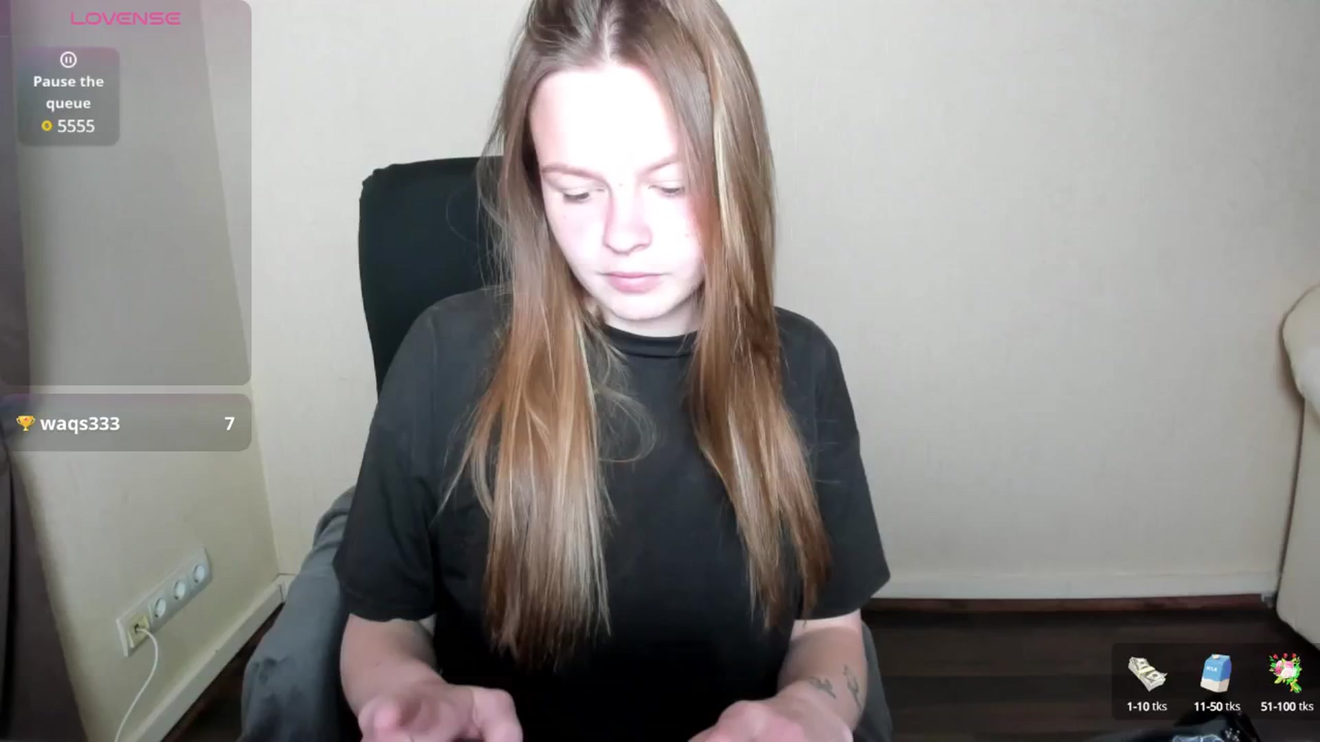 CuteDina video thumbnail