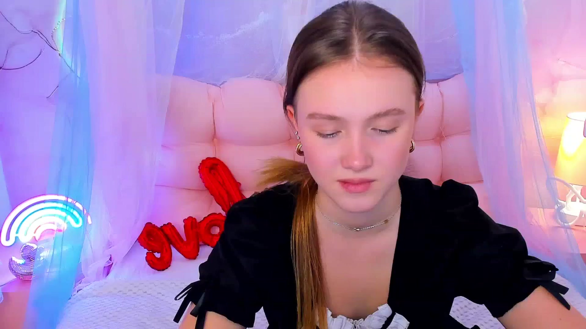Beatrizz video thumbnail