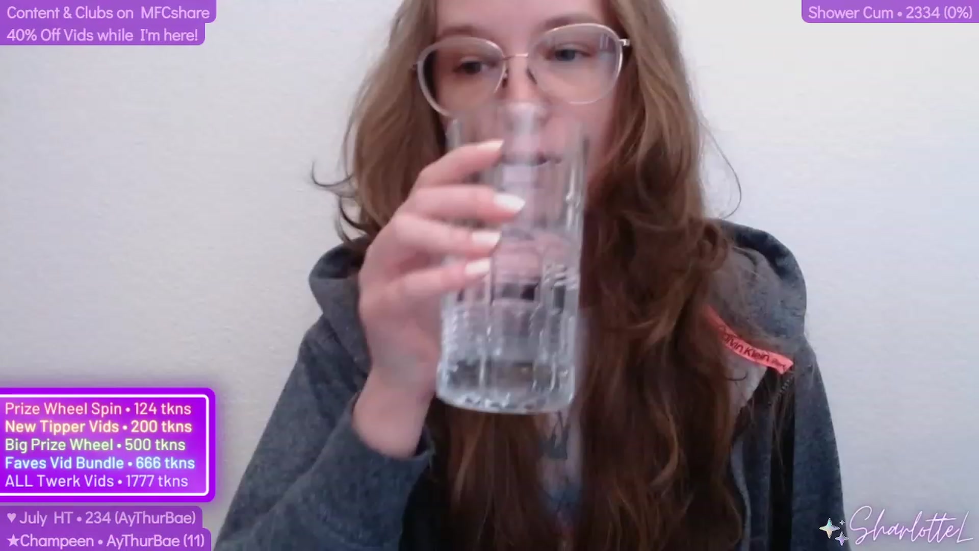 SharlotteL video thumbnail