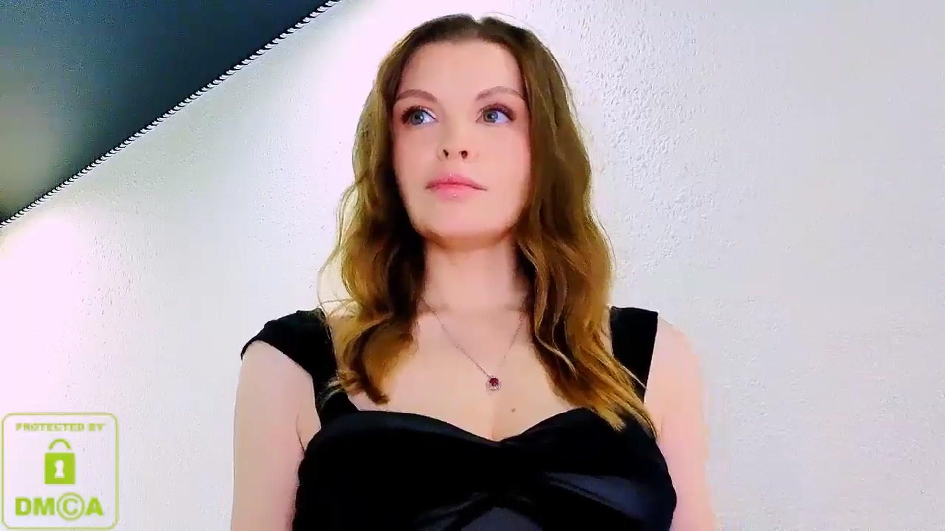 Vivia video thumbnail