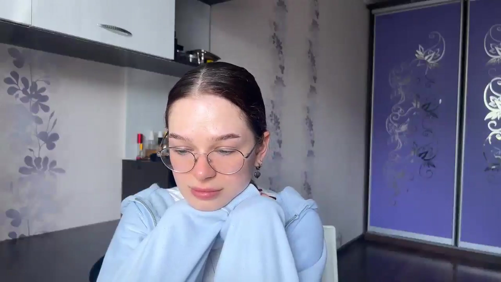 HeyAlisa video thumbnail