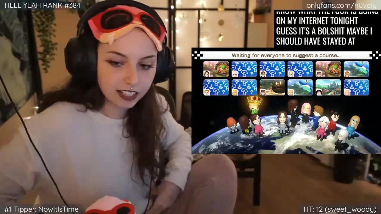 N0valy video thumbnail