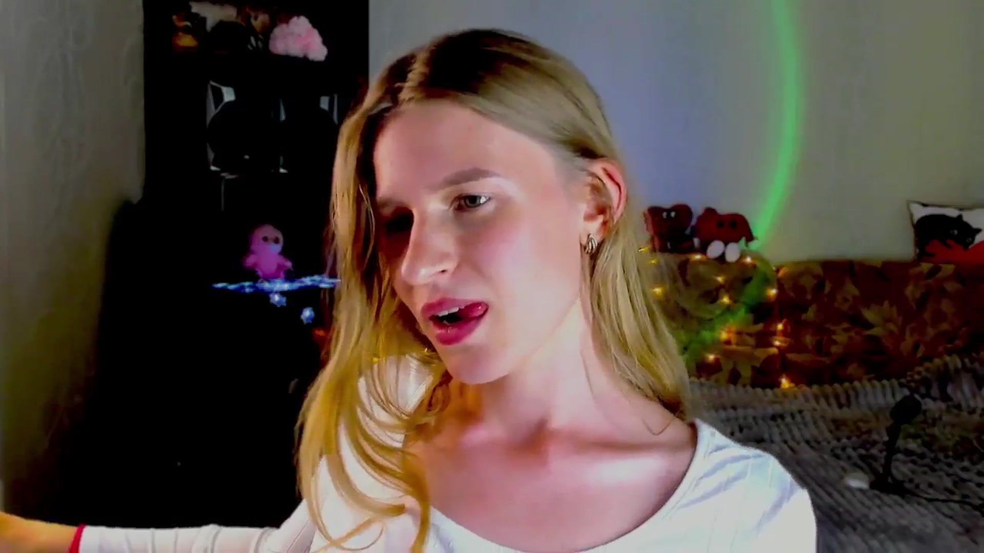 Luna_evan video thumbnail