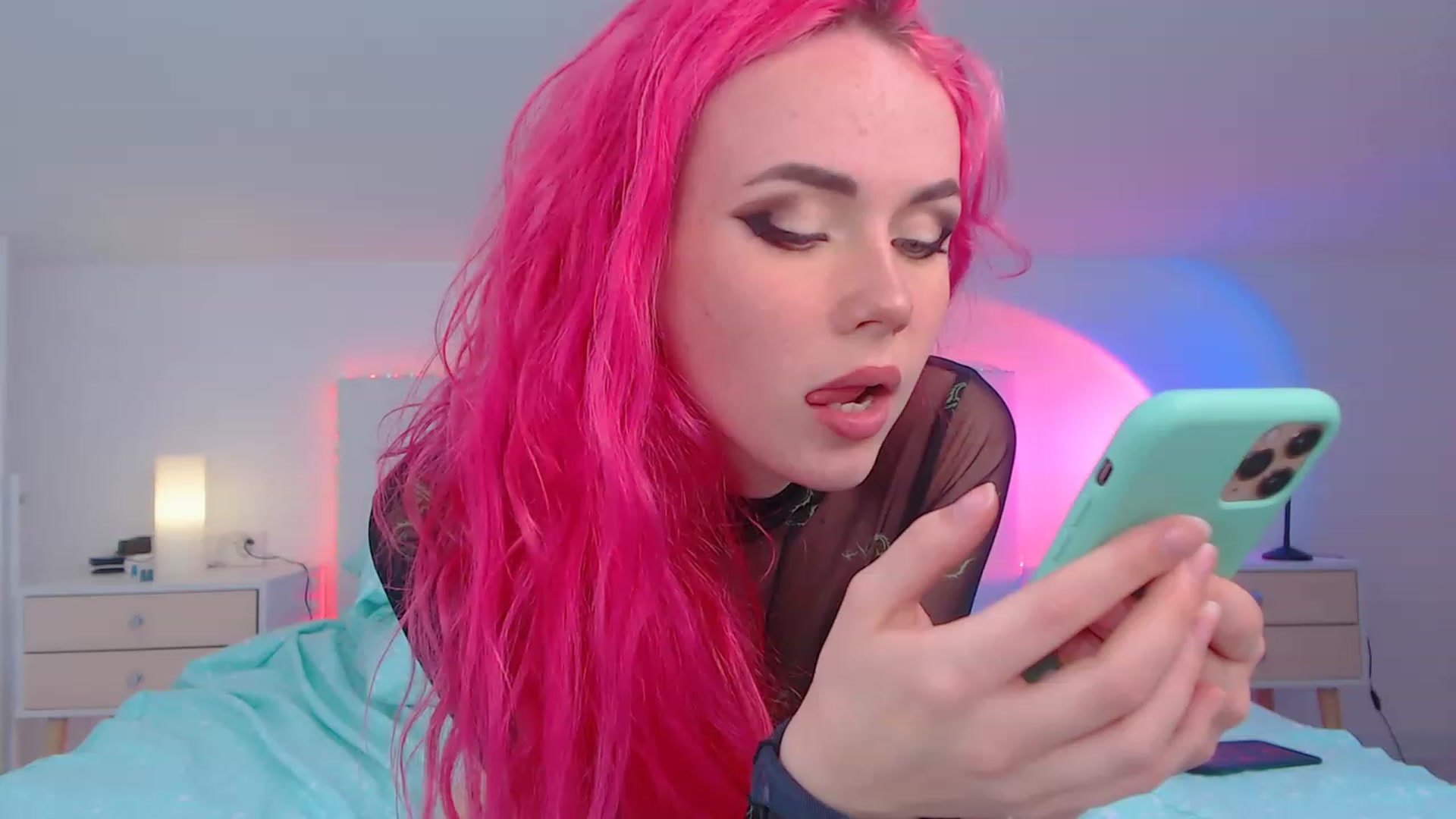 Sarah_Pink video thumbnail