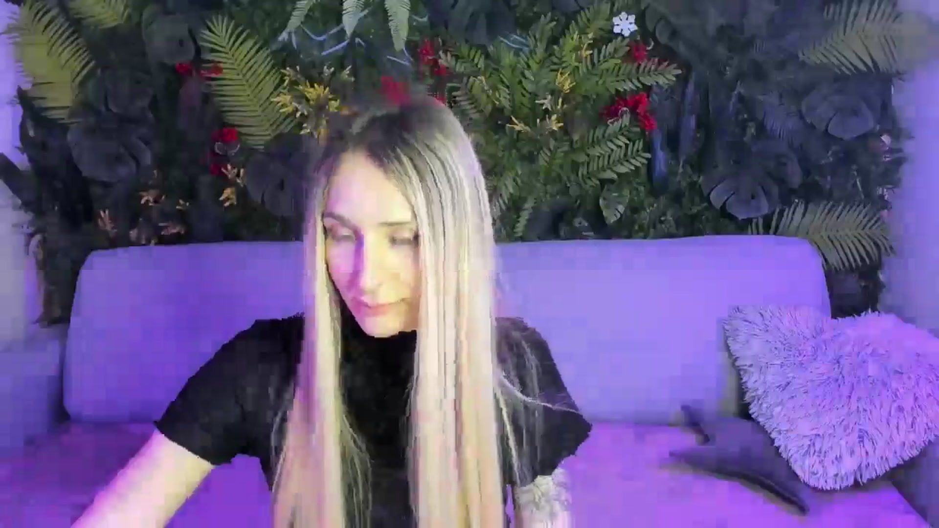 Horny_Blond video thumbnail