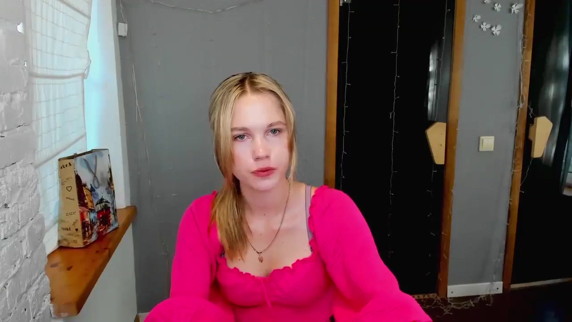 Kate_Lewiss video thumbnail