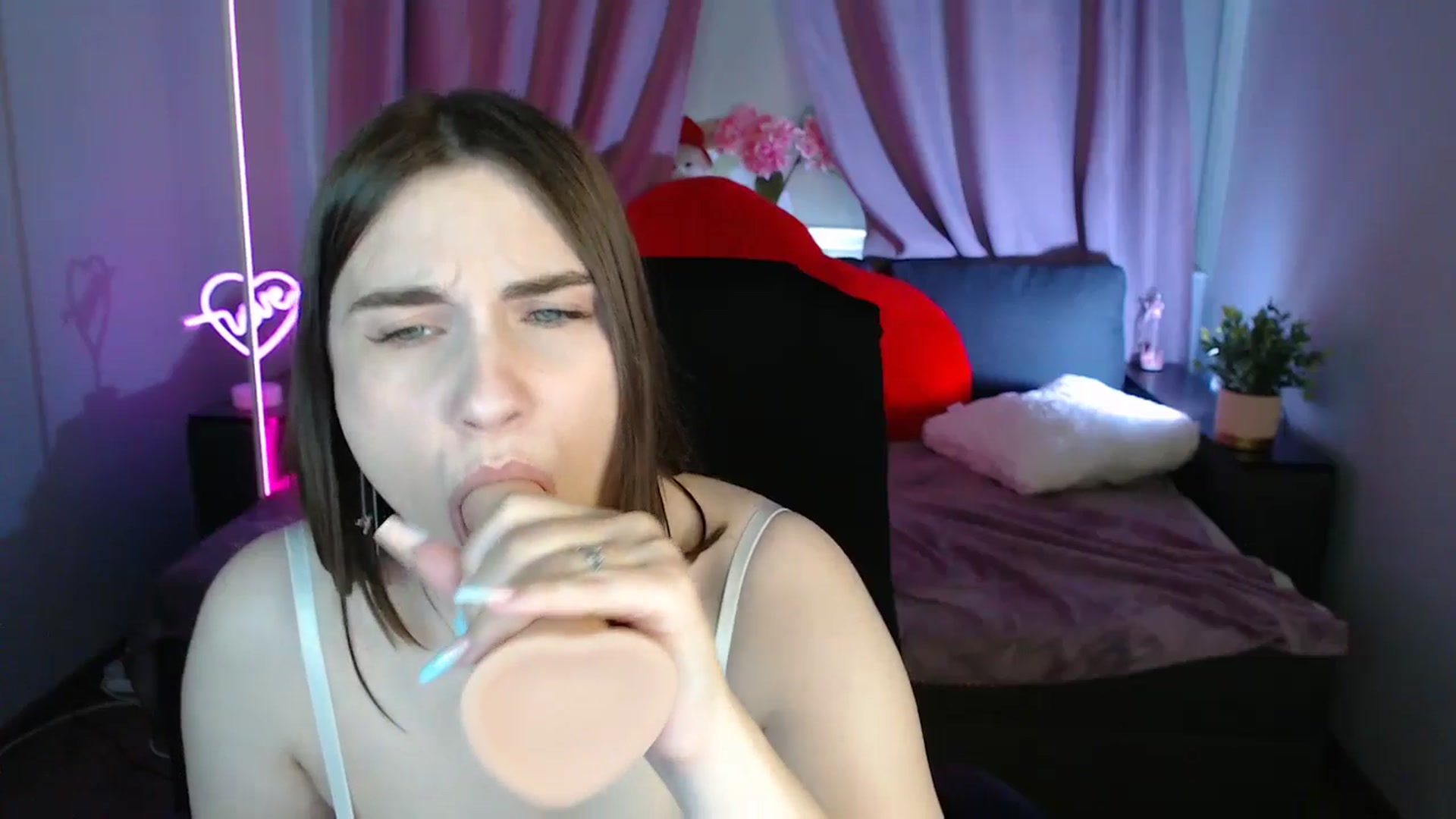 LaneyGrey video thumbnail