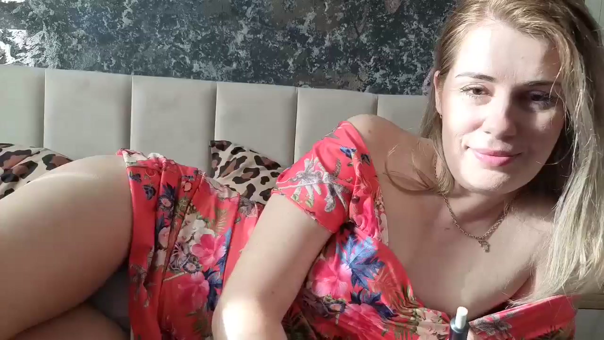 PrettyWomen31 video thumbnail