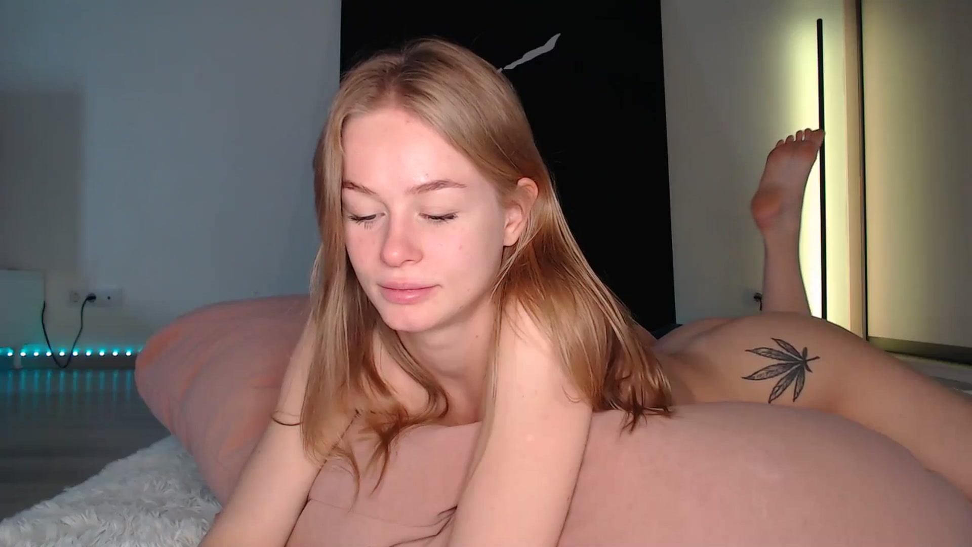 Blondino4ka07 video thumbnail