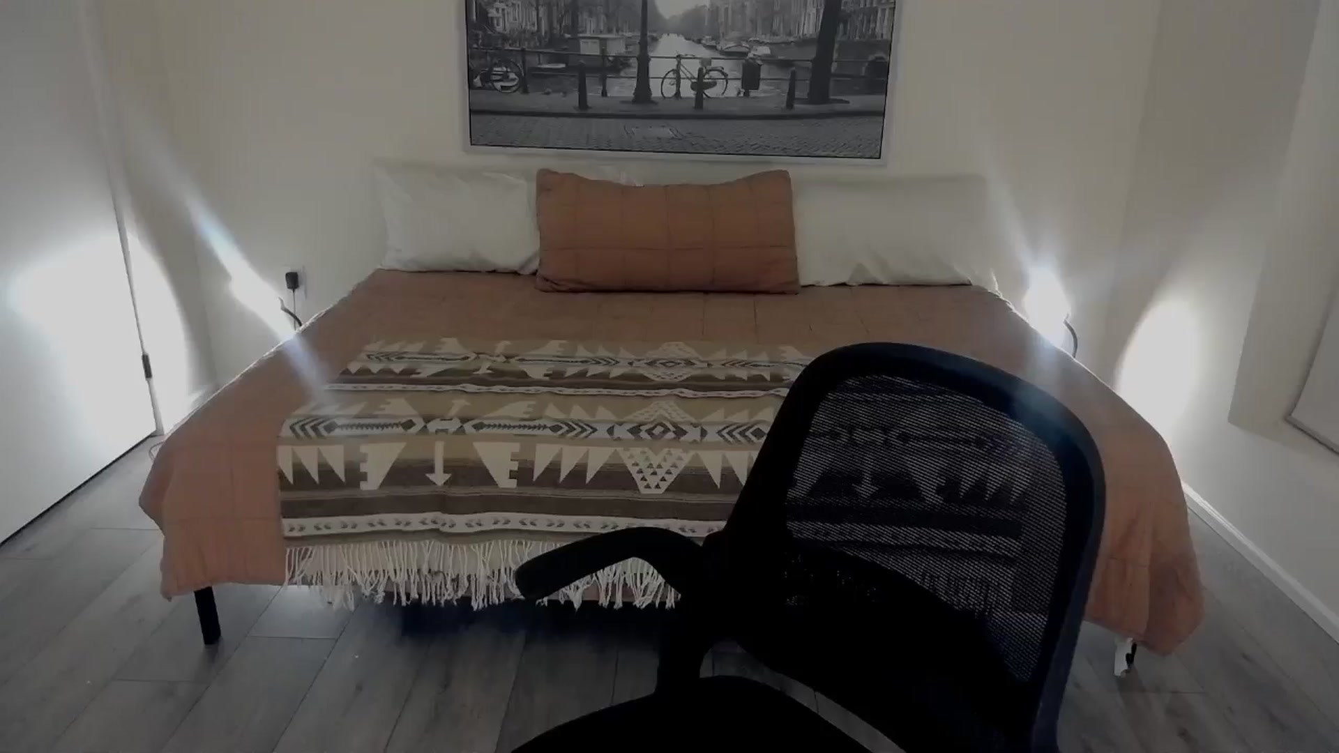 eh1_Scarlett video thumbnail