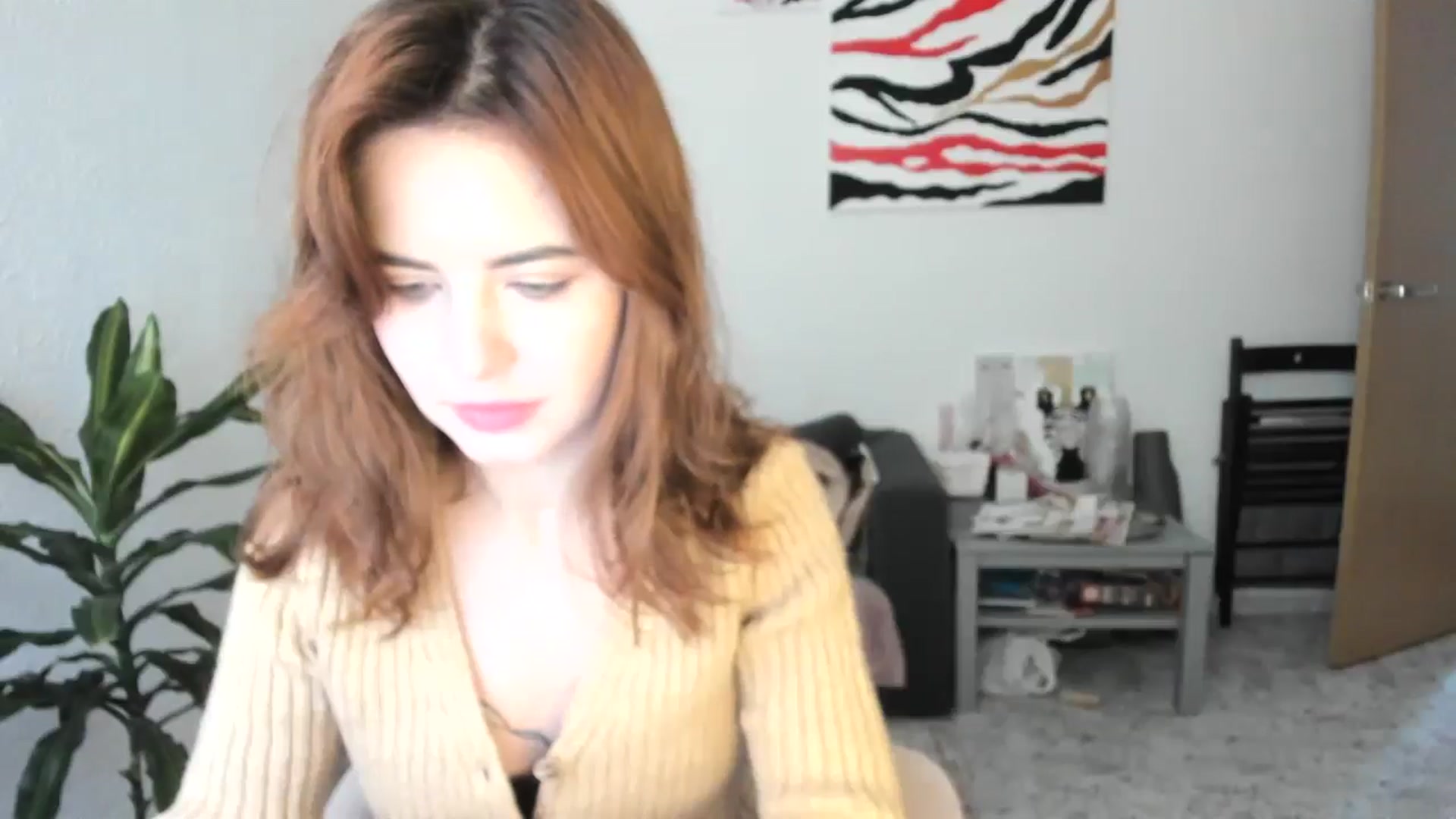 AhahaGirl video thumbnail