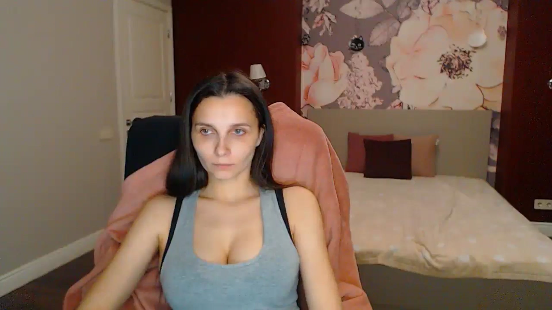 Karina_Mils video thumbnail