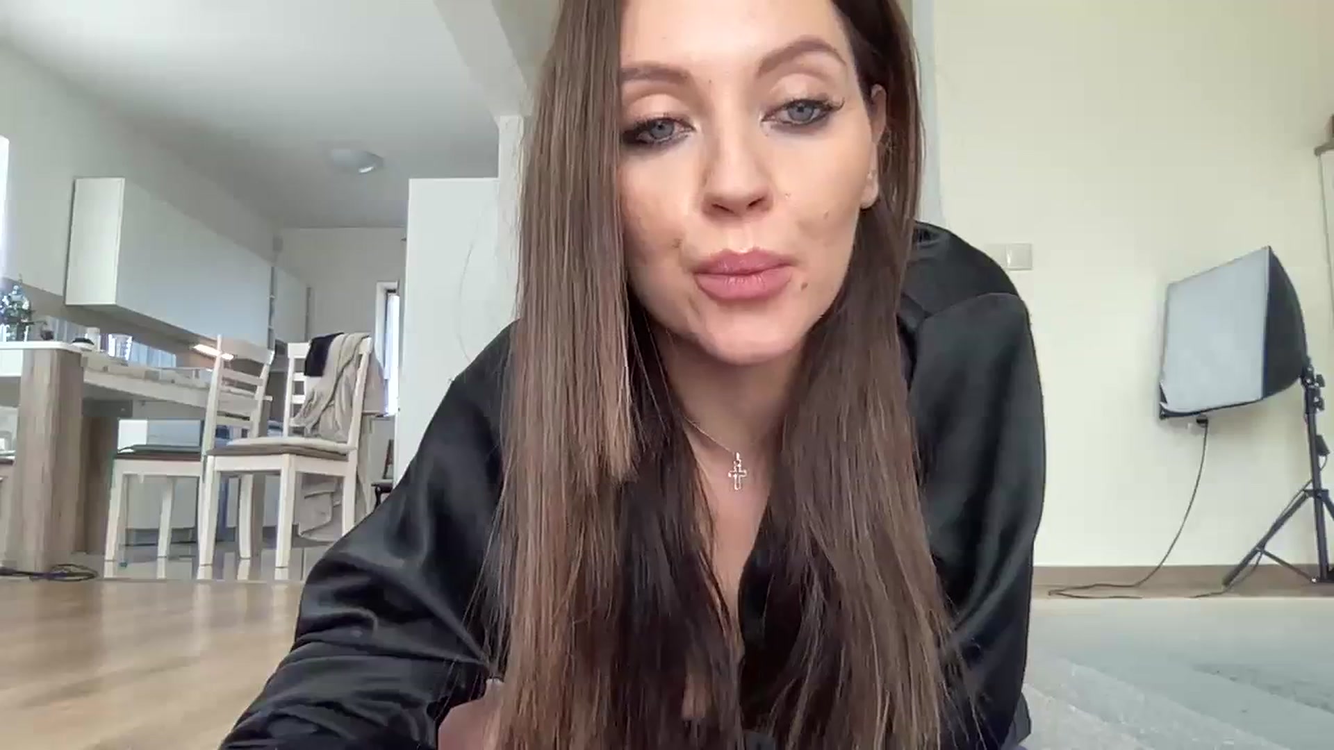 JoanneVamp video thumbnail
