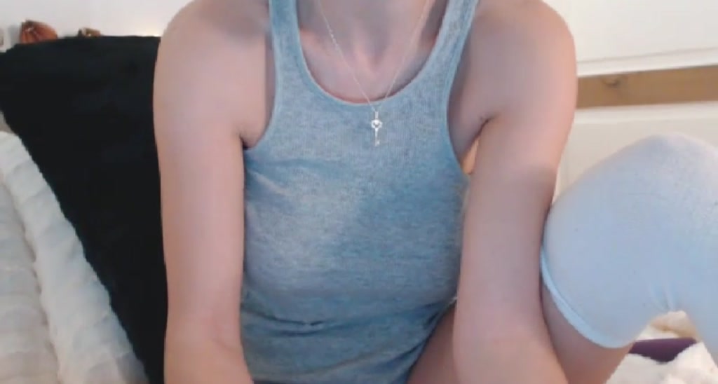 Ami_White video thumbnail