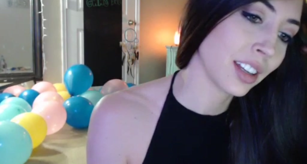 WinnDixiee video thumbnail