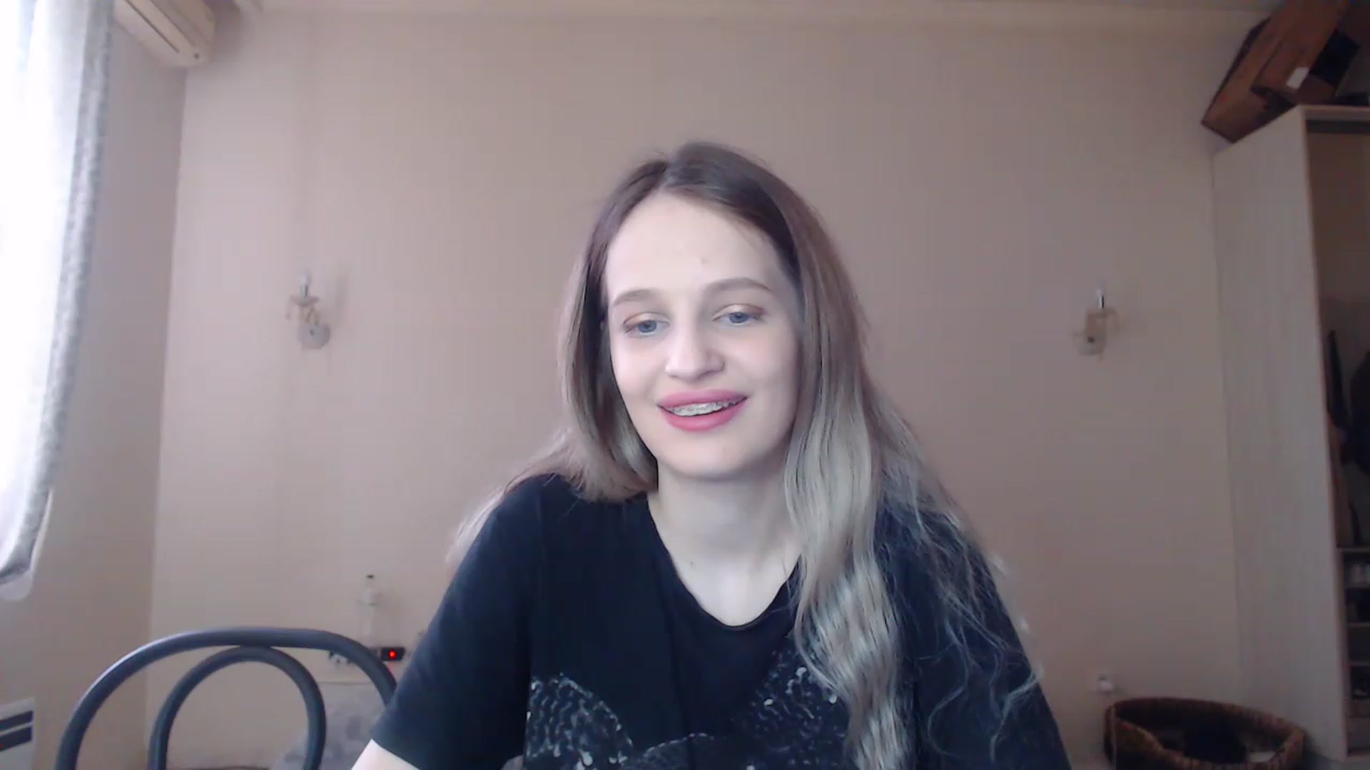 Lola_vi video thumbnail