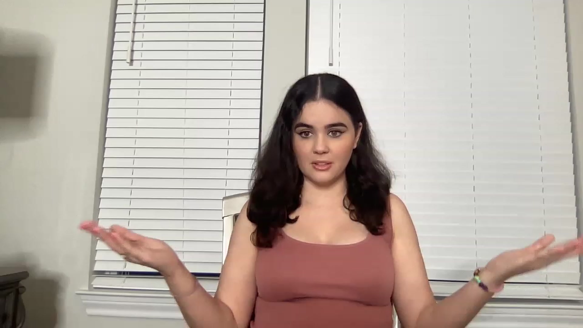 Giaislovely video thumbnail