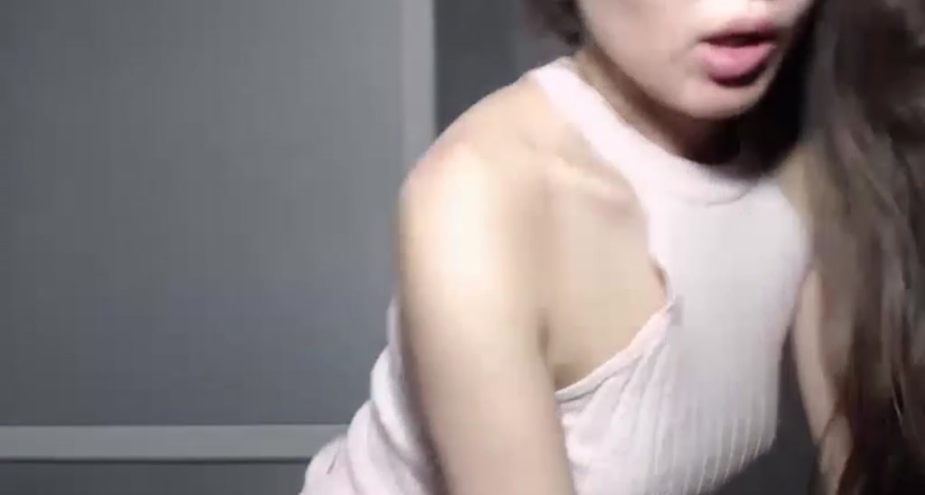 Amelinda_01 video thumbnail