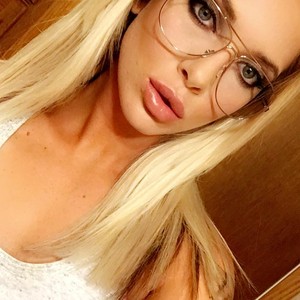 Squatbarbie's Avatar