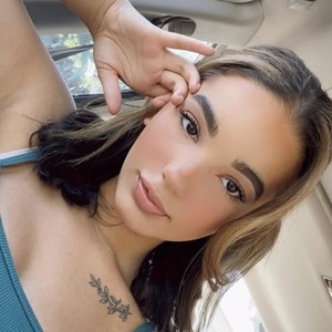 Honeydaze1's Avatar