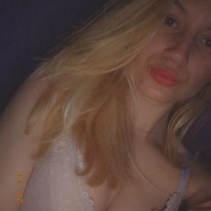 Badgirl182003's Avatar