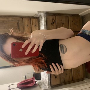 Petitethang1's Avatar
