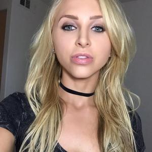 AlixLynx's Avatar