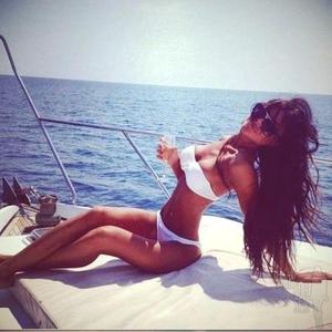Little_Bee's Avatar
