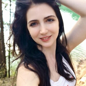 Karyna_Joy's Avatar