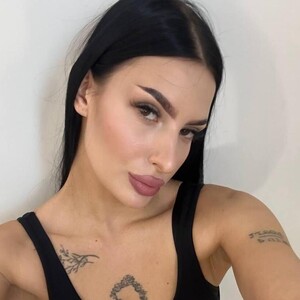 LexiGreyson's Avatar