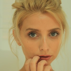 Naughty_Emi's Avatar