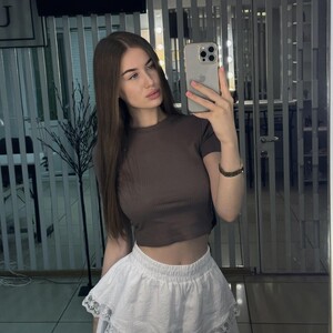 Lilly_Colins's Avatar
