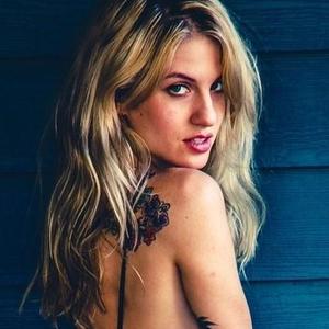 MsLucyLuv's Avatar