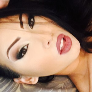 LyndaLyn's Avatar