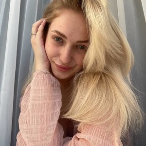ChloeSins's Avatar