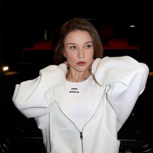 PollyStix's Avatar