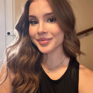 Emily_Blake's Avatar