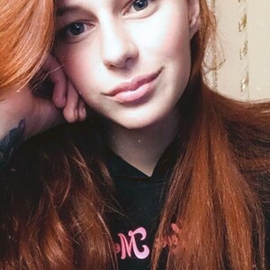 Lily_Violet's Avatar