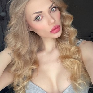 AmelieDivine's Avatar