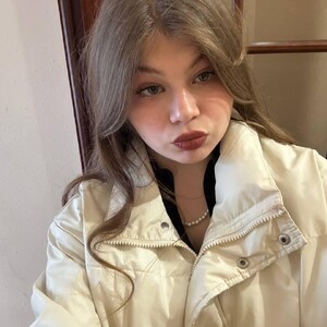 LittleLilly's Avatar