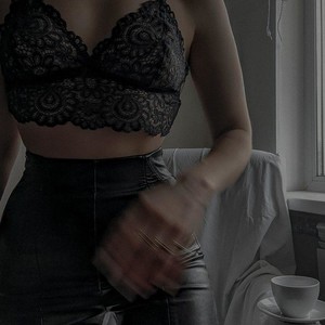 Holly_horny's Avatar