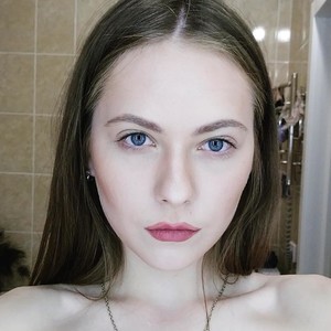 Cutie_Lina's Avatar
