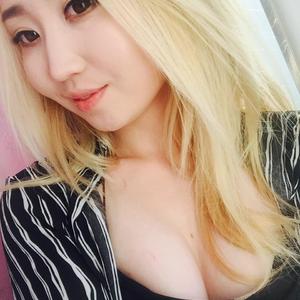 Asian_Katrina's Avatar