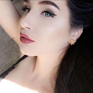 v_______'s Avatar