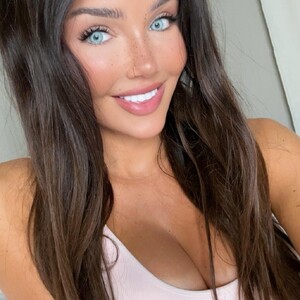 SkyBella's Avatar