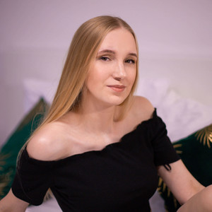 JanineCrazy's Avatar