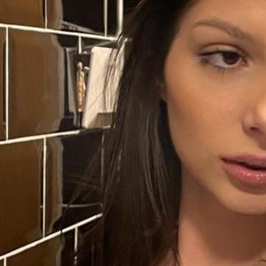 NicoleDivine's Avatar