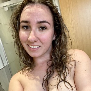 MissChar95's Avatar