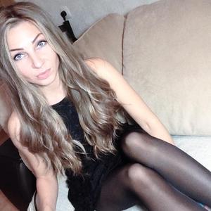 Emily_Blonde's Avatar