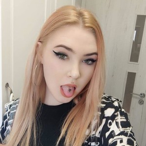 RossyDesires's Avatar
